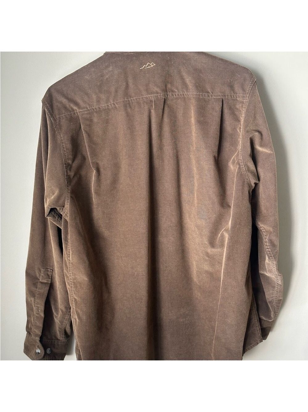 Columbia Men’s Button Down Brown Long Sleeve Shirt Size Small - Picture 4 of 4